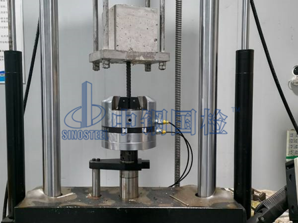 金屬結(jié)構(gòu)件疲勞試驗，實驗室實拍