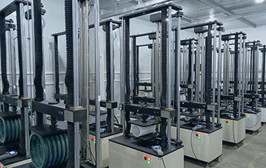 蠕變?cè)囼?yàn)機(jī)